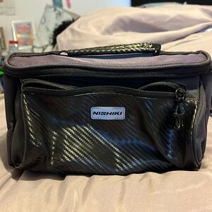 Nishiki men’s shaving or traveling case had two zipper pockets & Velcro straps